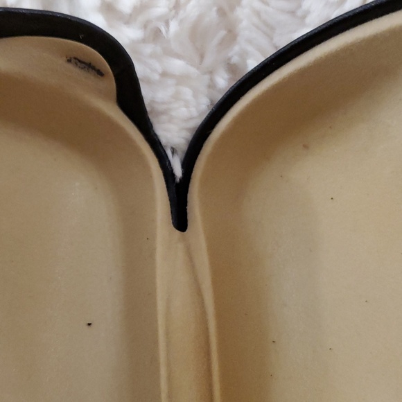 ? Authentic Chanel Sunglassess Hard Case main image 7